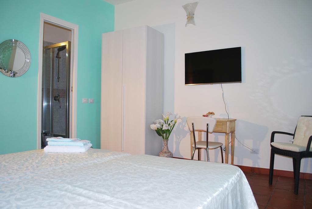 Bed and Breakfast San Peter'S Corner Рим Номер фото