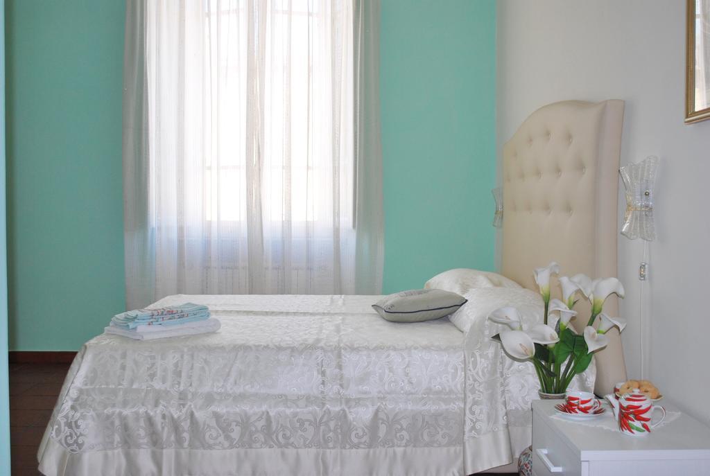 Bed and Breakfast San Peter'S Corner Рим Номер фото
